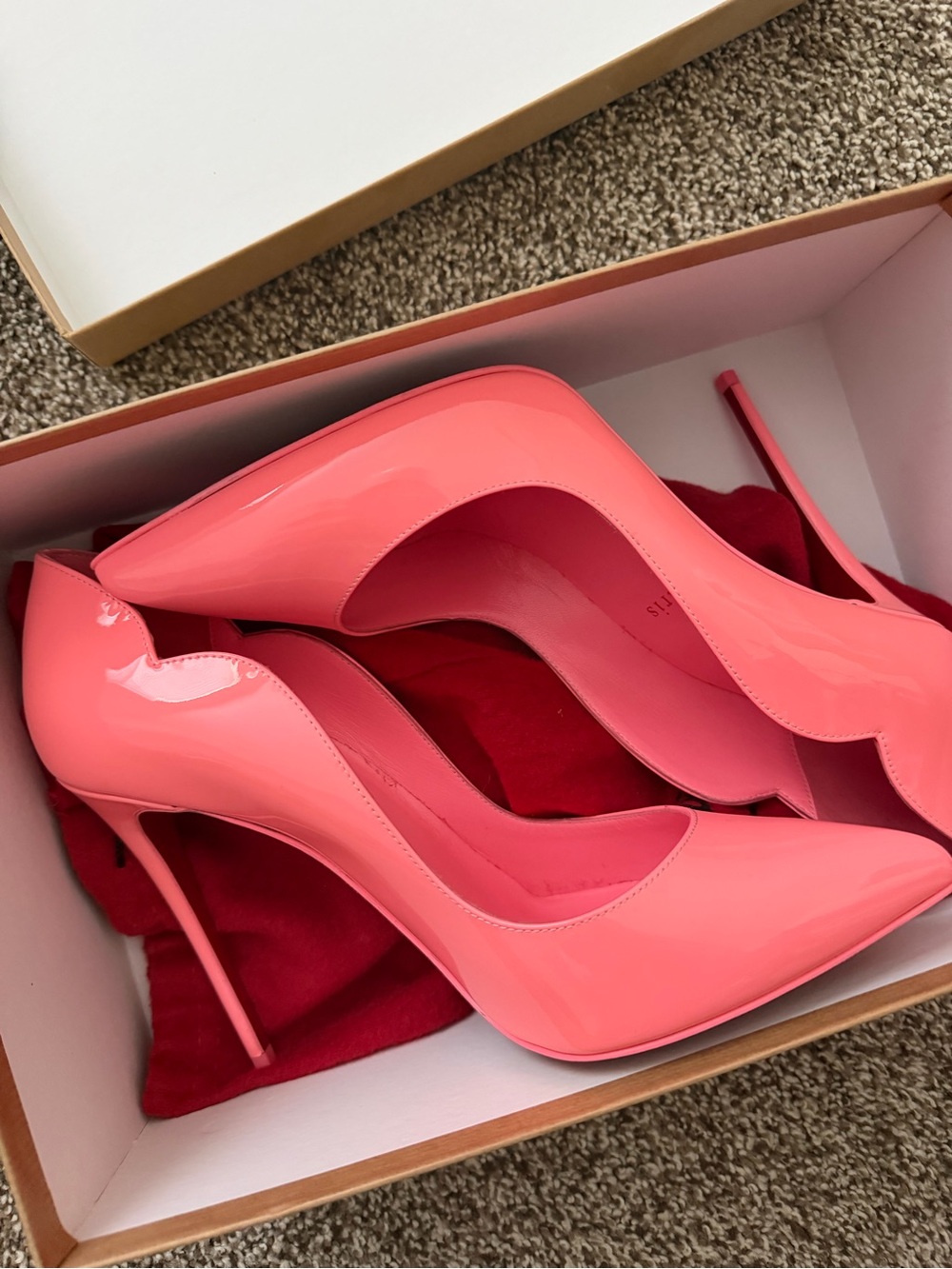 NEVER WORN! Christian Louboutins